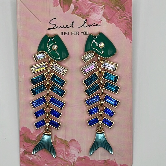 Rhinestone Fish Bone Earrings - Picture 2 of 7